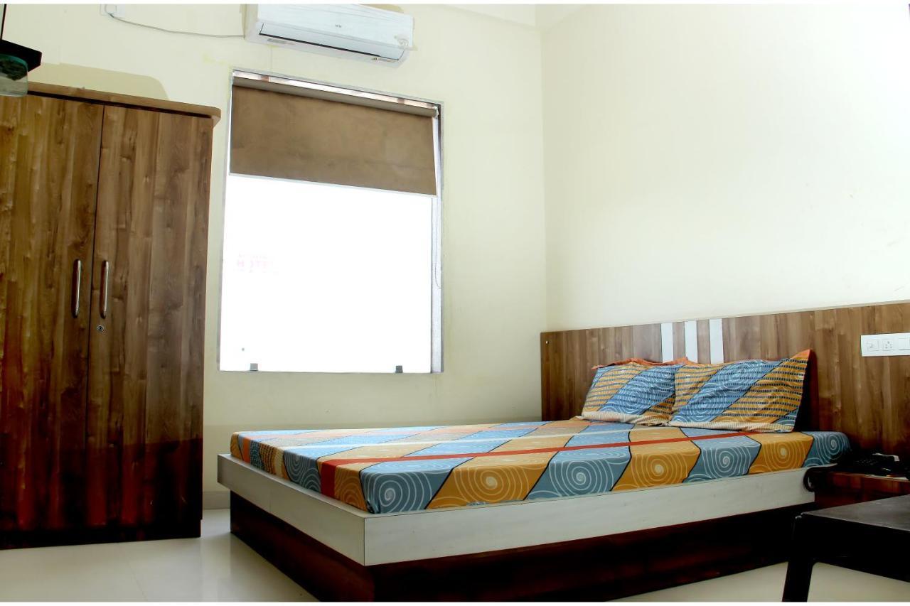 Athitya Hotel And Resort Sikar Eksteriør billede